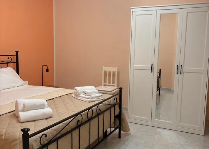 Casa Lu' בית הארחה San Tommaso