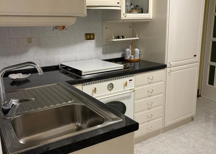 Casa Lu' בית הארחה San Tommaso